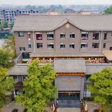 成都云凌草堂酒店
