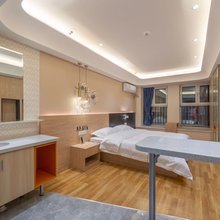 艾晶艺术公寓酒店(济南拉菲公馆店)