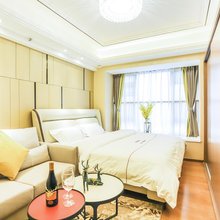 邦拓美诺行政公寓(深圳爱联地铁站店)