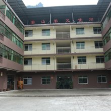 仙女山周佳兄弟山寨