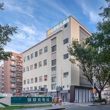 深圳伯爵精品酒店(中山公园地铁站店)
