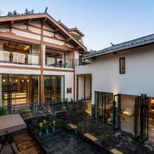 腾冲云遐全景温泉畔山宿