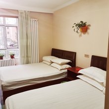 志华商场民宿(兴民路分店)