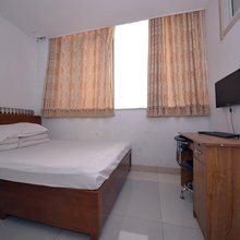 新城宾馆(济南省立医院眼科医院店)