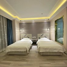 如家派柏·云酒店(克拉玛依林园路红星商业街电竞店)