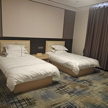 思瑶宾馆(爱情小镇店)