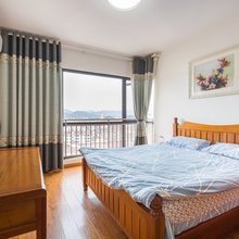 陆家兄妹公寓(万盛北街分店)