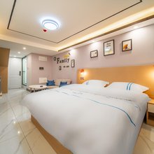 缇娜公寓(龙光玖珑台店)