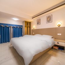 缇娜公寓(南宁五象兴和广场店)