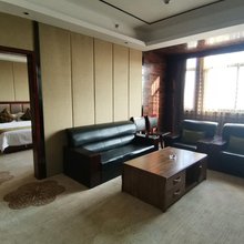 阜南雷克泰酒店
