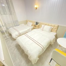 青岛彩云追月宾馆