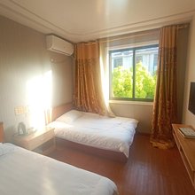 舟山万鑫宾馆(白泉车站店)