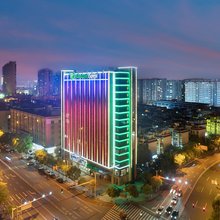 长沙智选假日酒店(省政府地铁站德思勤店)