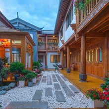牧天·Courtyard慢享时光雅居(丽江古城四方街店)