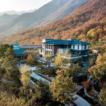 橡·山边民宿
