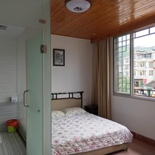 阳朔璋东客栈(高田高速店)