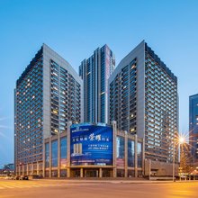 新港景海景公寓式酒店(大连东港威尼斯水城店)