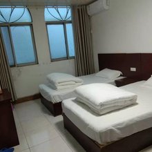 罗山宏达宾馆