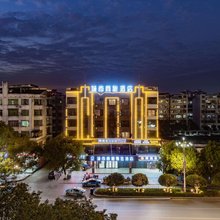 城市商旅精选酒店(高安大道鹏泰百货店)