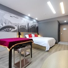 尚客优酒店(岐山高铁站陕汽集团商用车有限公司生产厂区店)