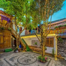 丽江大研古城五一街花前月夏客栈