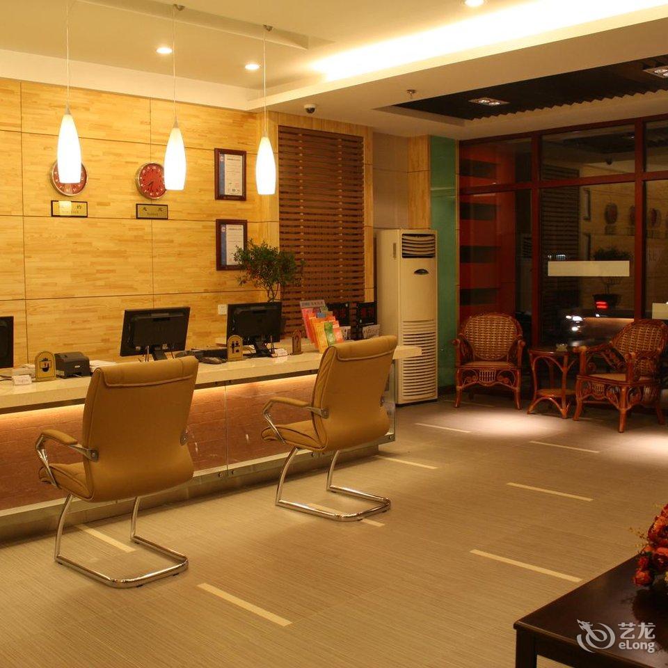 德胜门长途汽车站附近宾馆