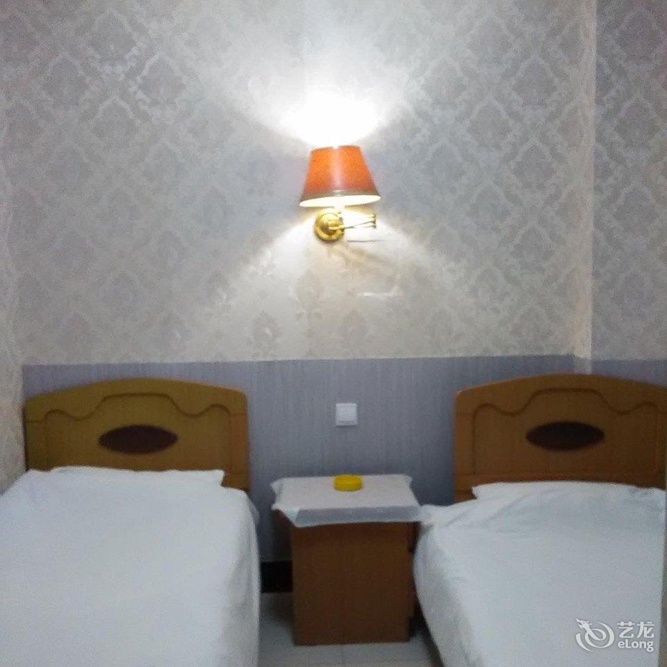 劈柴院附近宾馆