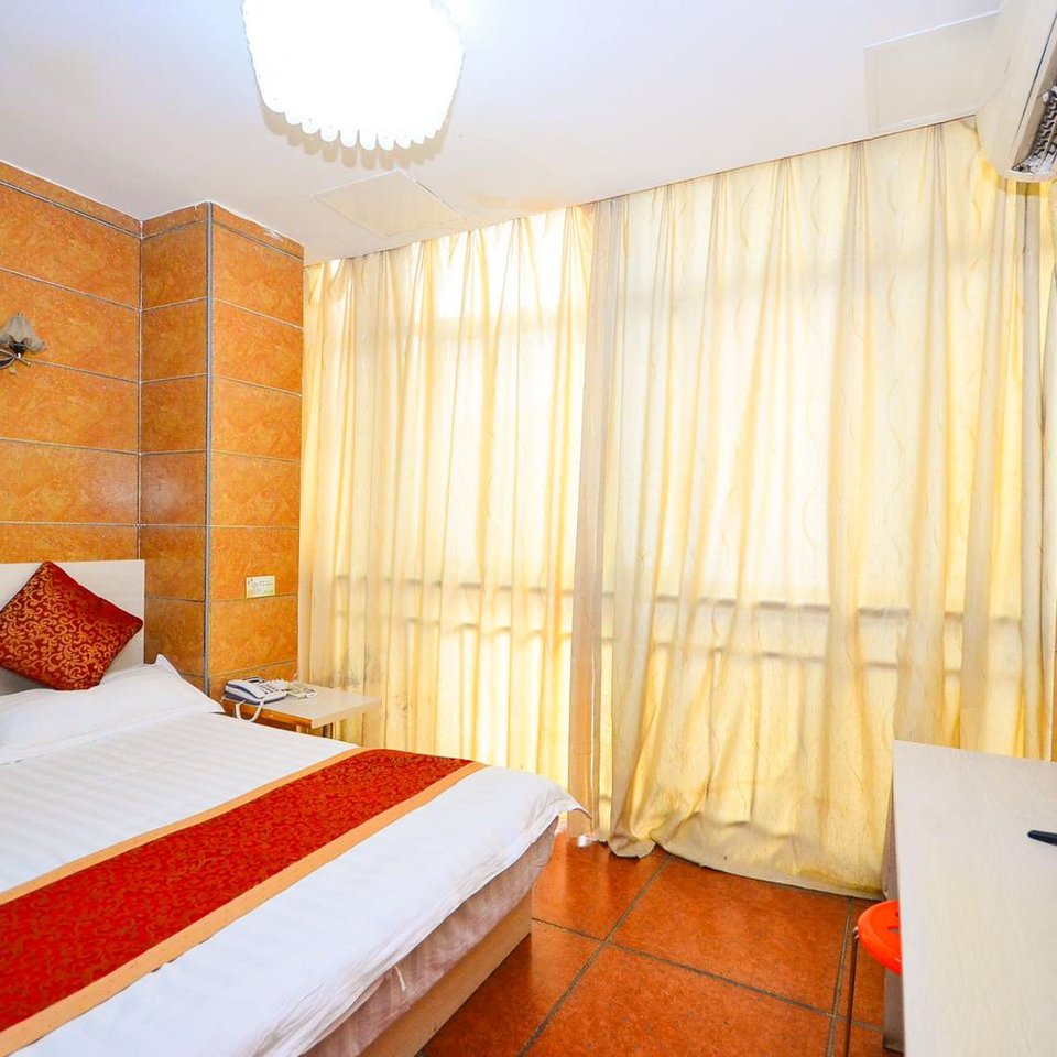 连云港苏欣汽车客运站附近宾馆