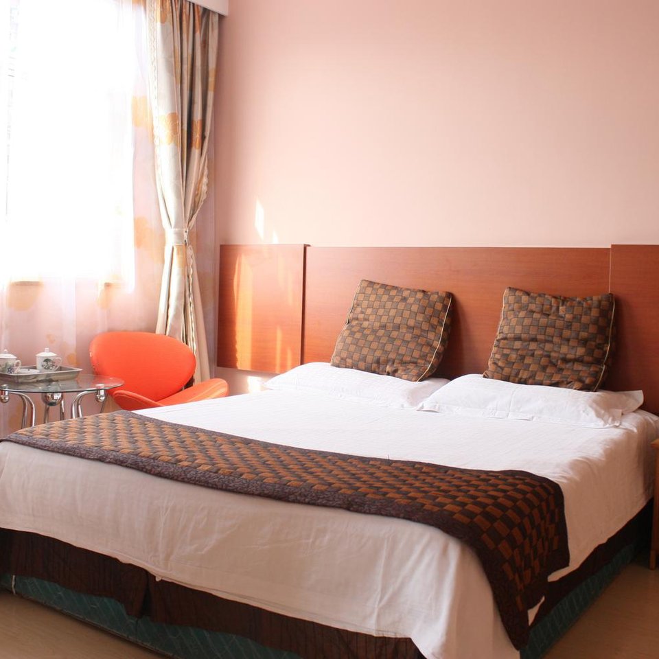 吉泰连锁酒店(上海四平路同济大学店)附近酒店