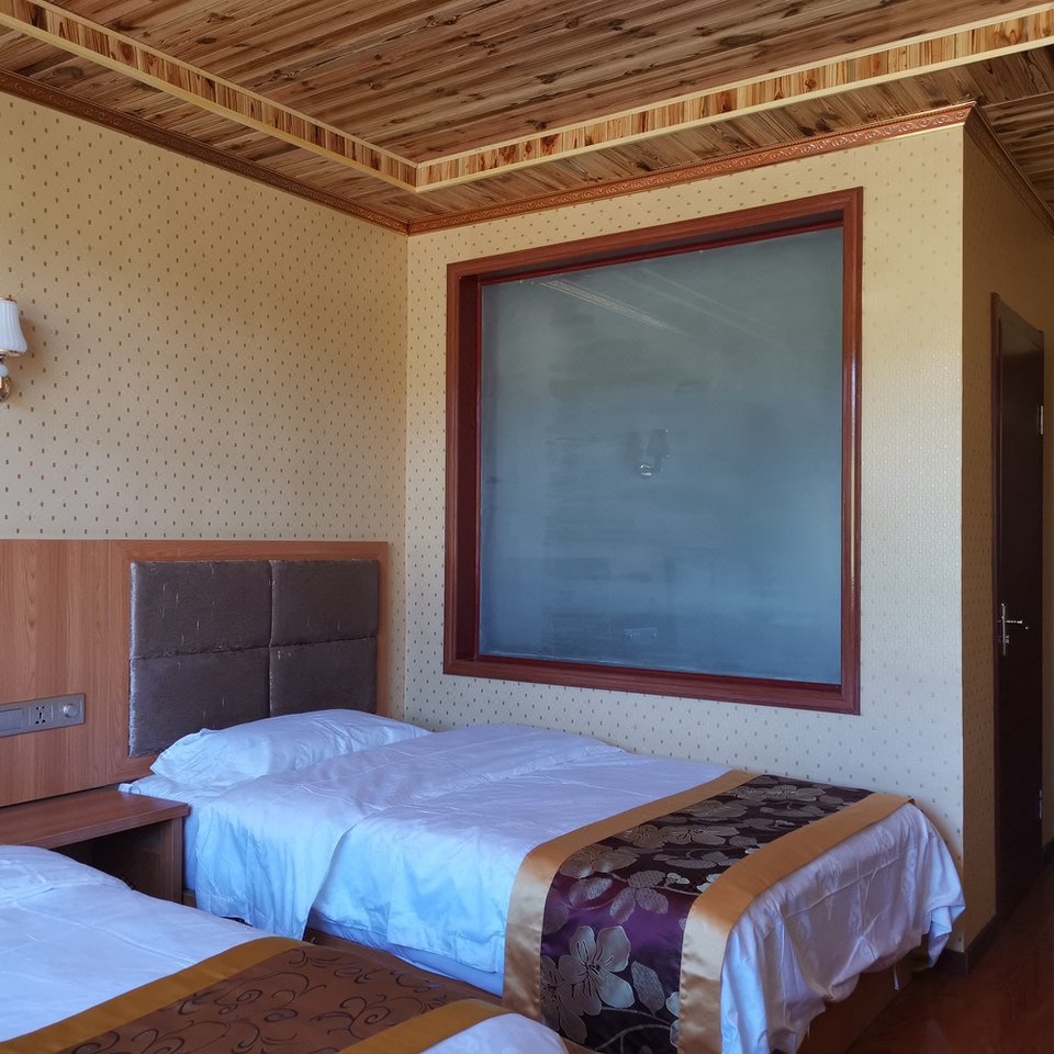 青海湖兄弟牧家乐民宿