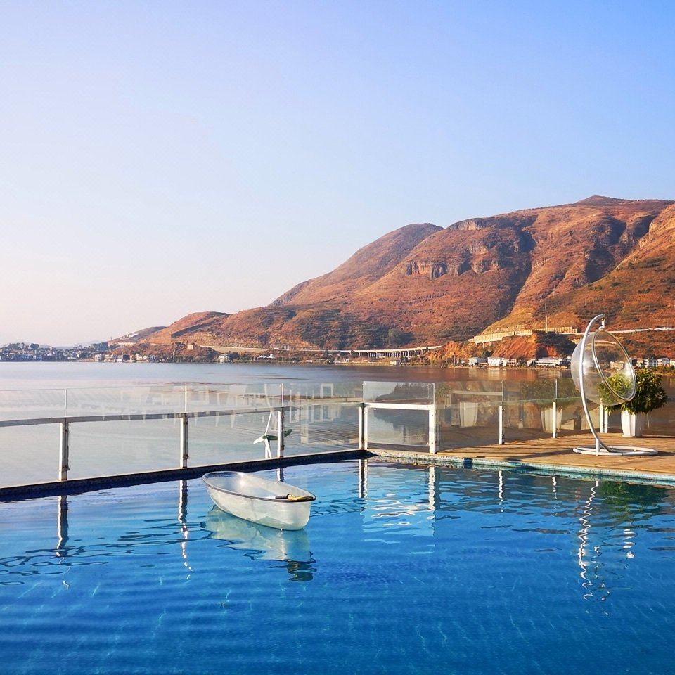 大理诗莉莉洱海山居蜜月精品度假酒店