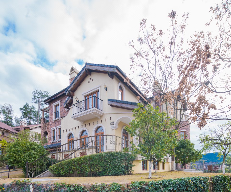 千岛湖滨江花园别墅