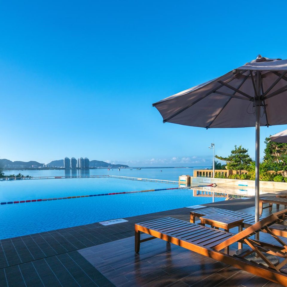 三亚龙兴莱曼海景度假酒店