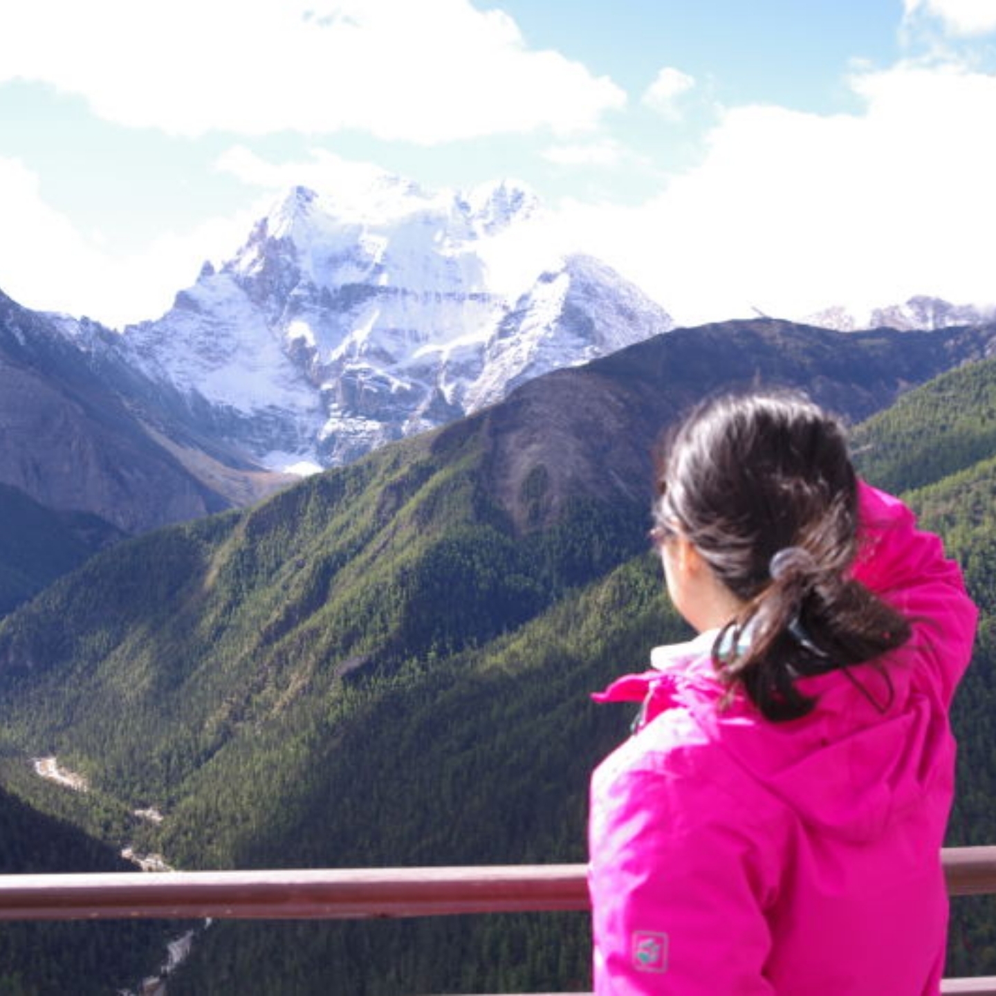 稻城圣地映像精品主题酒店