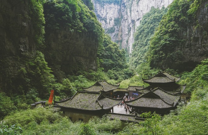 武隆+天生三桥+龙水峡地缝或仙女山1天跟团游<新品升级 武隆品质一日游 地心之旅 大团小团可选>