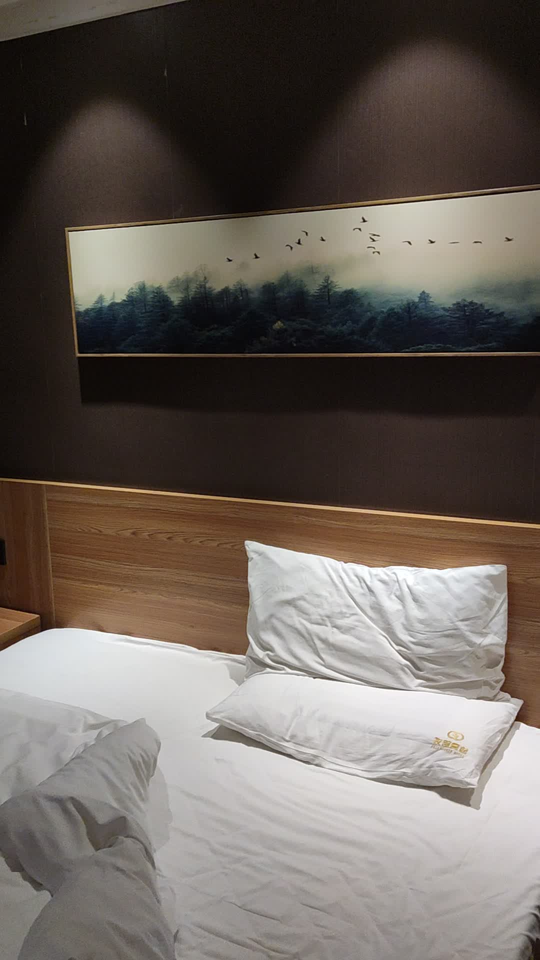 友谊宾馆(廊坊高铁站天和古玩城店)