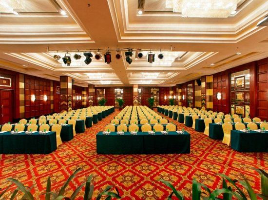 东莞长安今宇高尔夫球场俱乐部