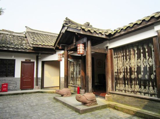 黄龙溪龙凤客栈