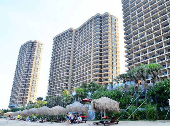 惠东虹海湾沙滩五星海景度假酒店
