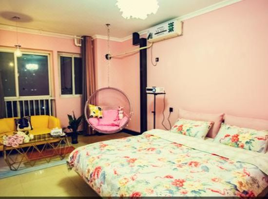 郑州熊猫电竞主题酒店