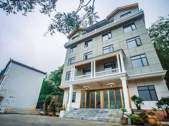 建始归云庄民宿