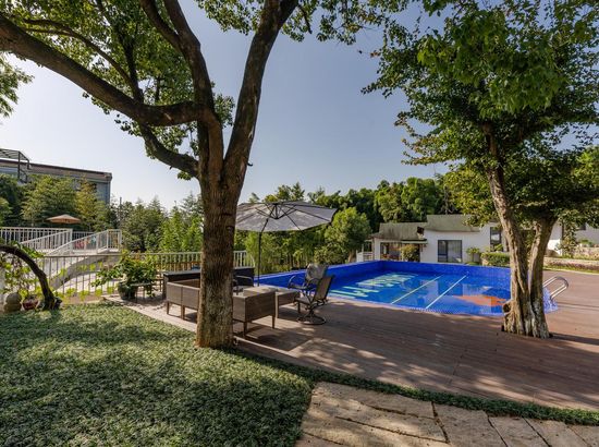 莫干山石颐山庄