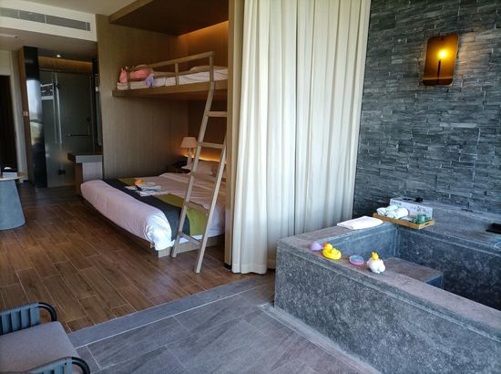 句容茅山道温泉度假村