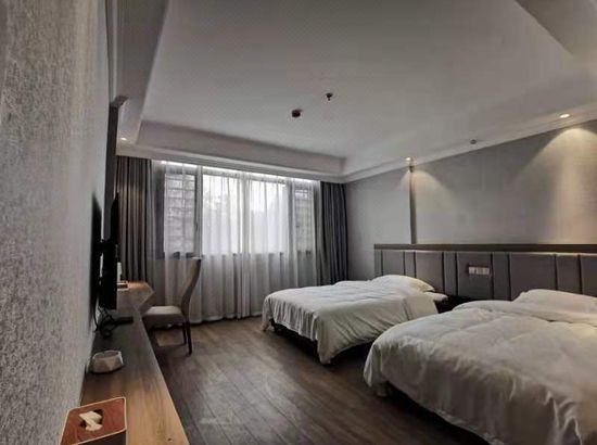 洞口华天景逸酒店