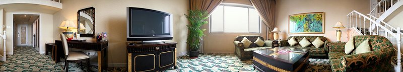 California Garden HotelGuest Room