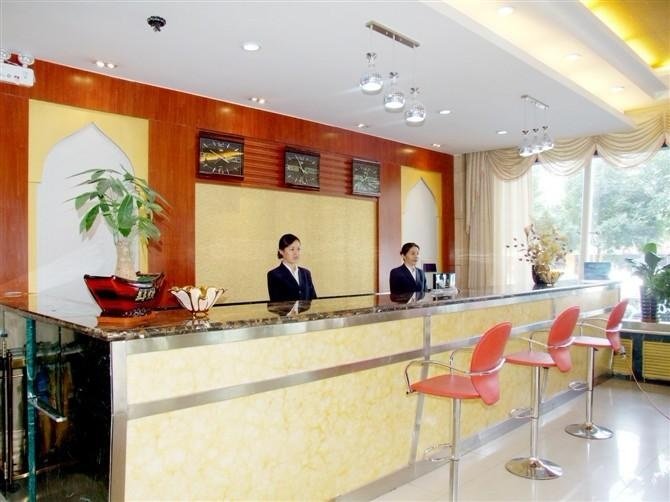 Xining Yijia business hotel Lobby