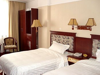 Wuhan spent Century HotelGuest Room