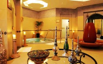 Jebel Ali Hotel Leisure room