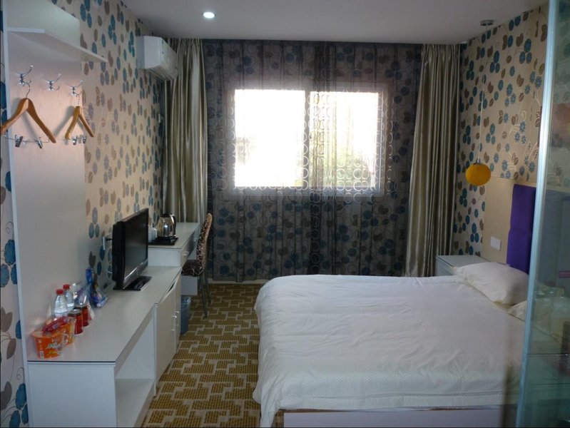 Gaocheng Business HotelGuest Room