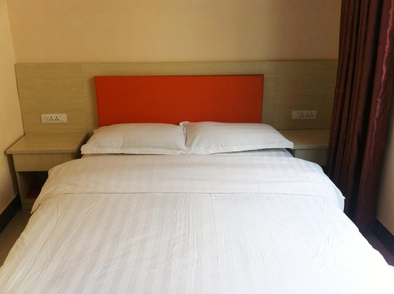 Rongchang Business Hotel Guest Room
